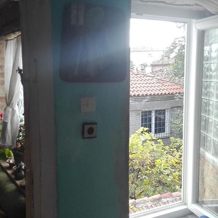 At Home Hostel คอร์เชอ ภายนอก รูปภาพ