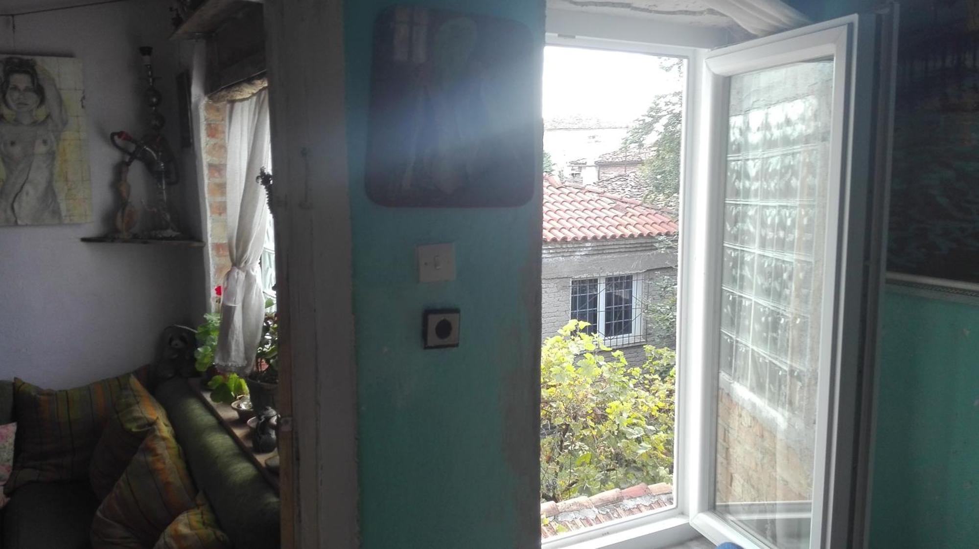 At Home Hostel คอร์เชอ ภายนอก รูปภาพ